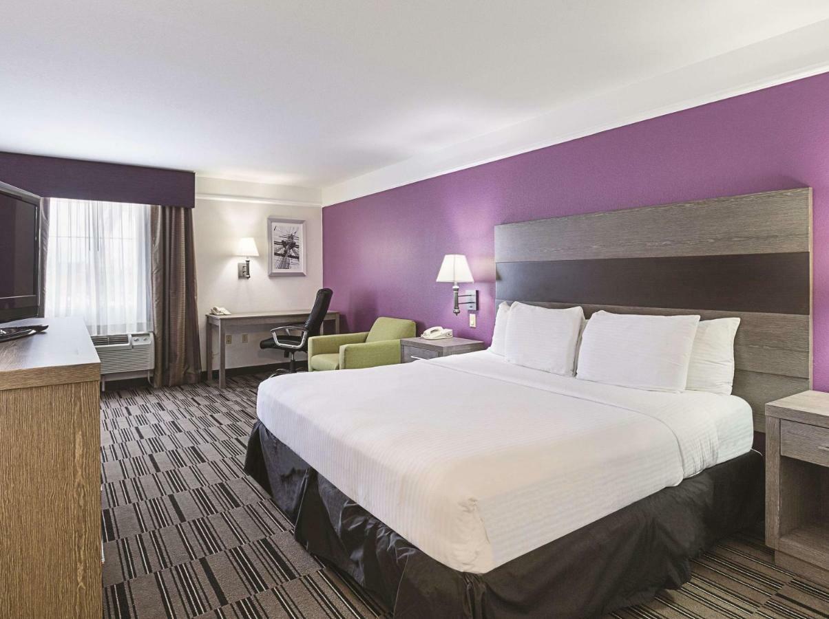 Kemah Edgewater Hotel, Surestay Collection By Best Western Сібрук Екстер'єр фото