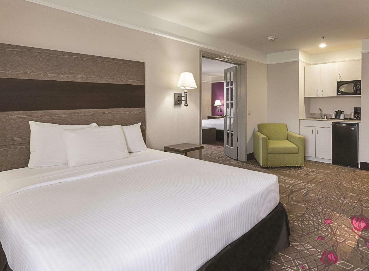 Kemah Edgewater Hotel, Surestay Collection By Best Western Сібрук Екстер'єр фото