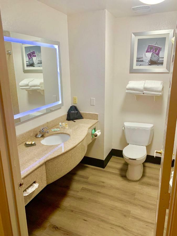 Kemah Edgewater Hotel, Surestay Collection By Best Western Сібрук Екстер'єр фото